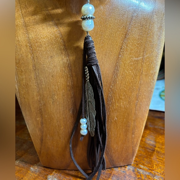 Rae Ramsey Pearl and Leather Boho Feather Tassel Necklace. RODEO - Picture 1 of 3